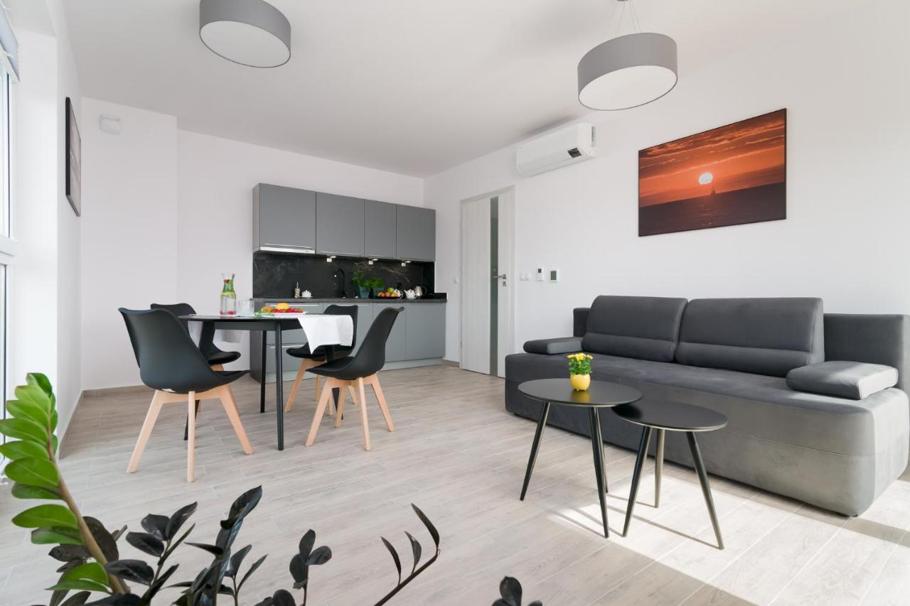 Apartamenty Lambert Ustronie Morskie Dış mekan fotoğraf