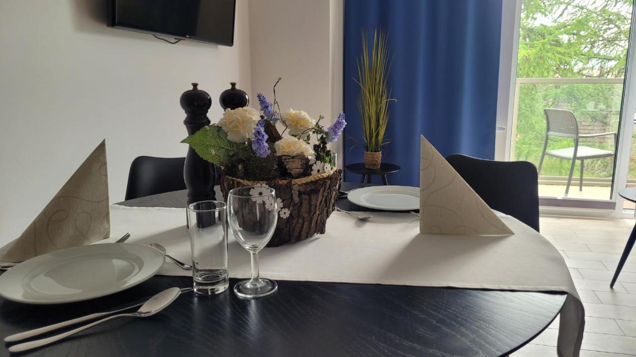 Apartamenty Lambert Ustronie Morskie Dış mekan fotoğraf