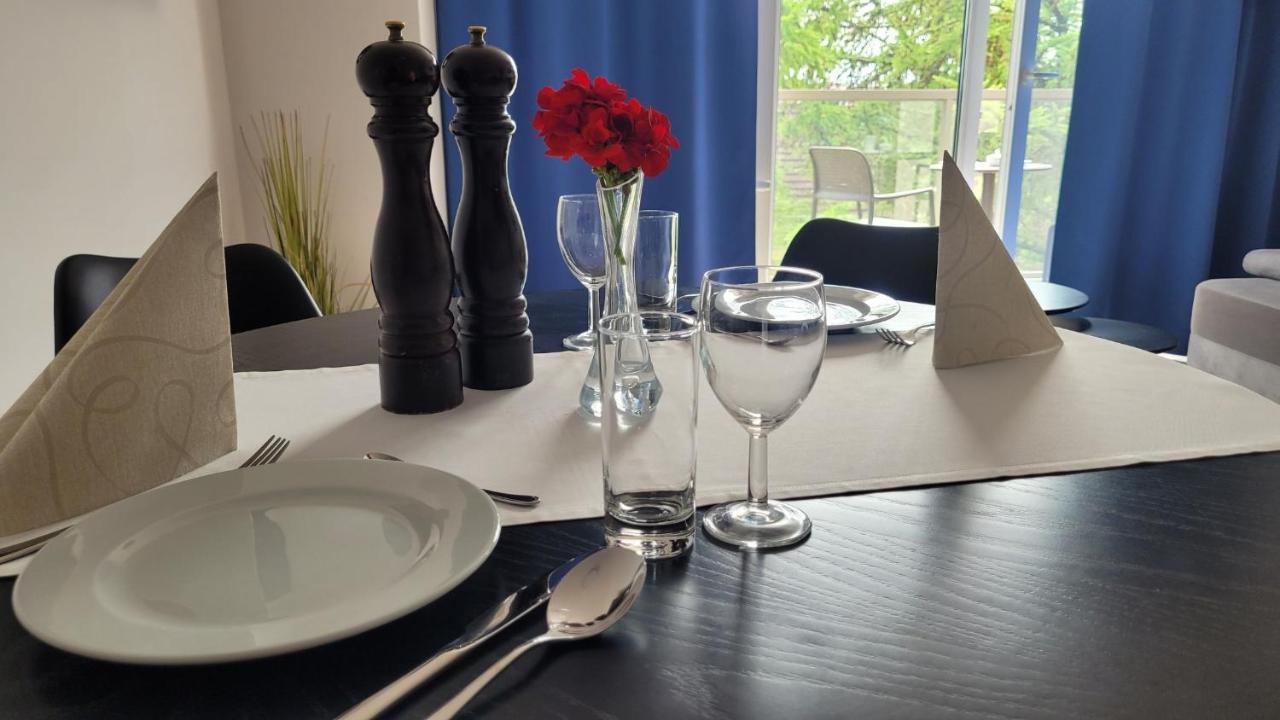 Apartamenty Lambert Ustronie Morskie Dış mekan fotoğraf